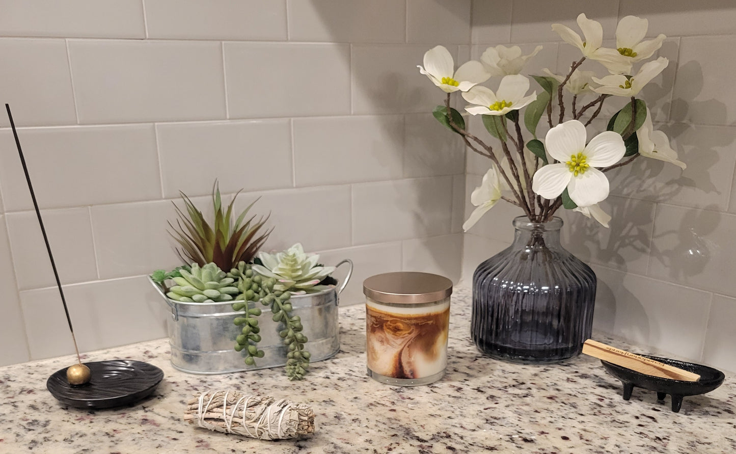 Brown Skin Girl | Coconut-Soy Wax Marbled Candle